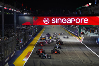 Lewis Hamilton, Mercedes AMG F1 W09 EQ Power+, Sebastian Vettel, Ferrari SF71H, Max Verstappen, Red Bull Racing RB14, Valtteri Bottas, Mercedes AMG F1 W09 EQ Power+, Kimi Raikkonen, Ferrari SF71H