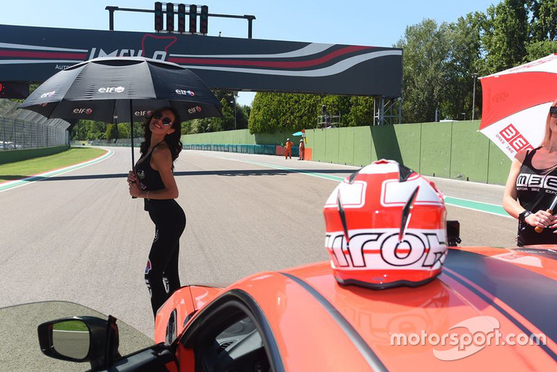 Grid girl