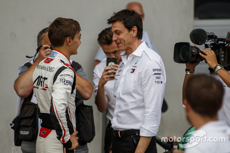 Race winner George Russell, ART Grand Prix, with Toto Wolff, Mercedes AMG F1