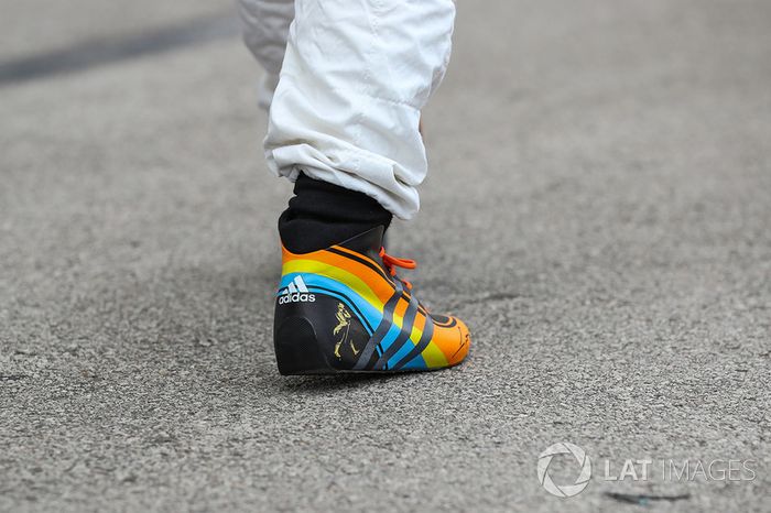 Las botas de carrera de Fernando Alonso, McLaren