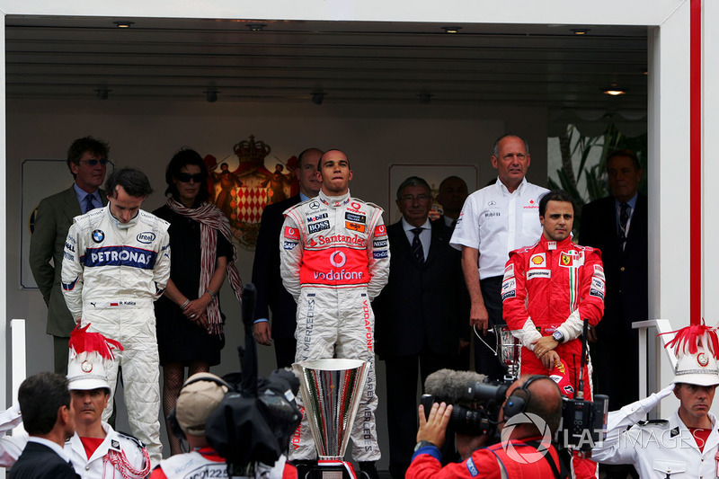 Podium: race winner Lewis Hamilton, McLaren, second place Robert Kubica, BMW Sauber F1, Felipe Massa, Ferrari