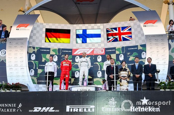 Podio: segundo lugar Sebastian Vettel, Ferrari, ganador de la carrera  Valtteri Bottas, Mercedes AMG F1 y tercer lugar Lewis Hamilton, Mercedes AMG F1 Eric Blandin, jefe de aerodinámica de Mercedes AMG, 