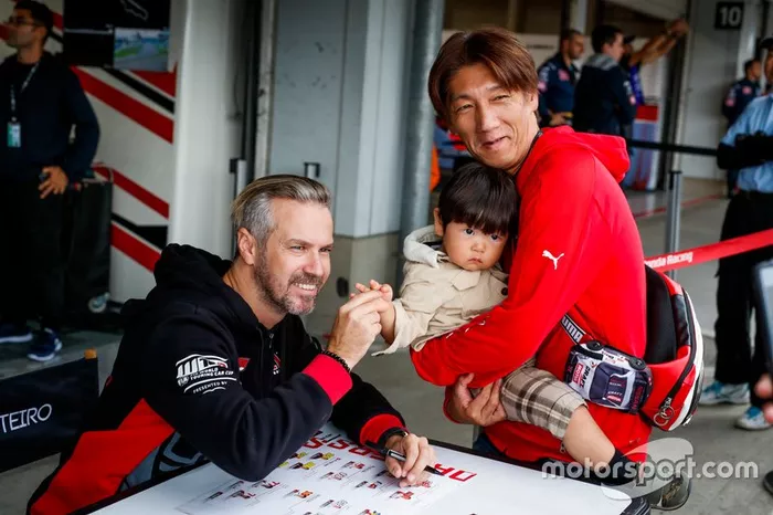 Tiago Monteiro, KCMG Honda Civic Type R TCR