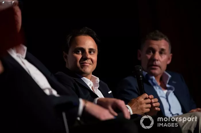 Fora das pistas, Massa ocupa o cargo de presidente da Comissão Mundial de Kart da FIA, ajudando a trazer o Mundial de Kart ao Brasil, mais precisamente a Birigui. Inicialmente o campeonato seria realizado em outubro deste ano, mas como consequência do coronavírus, terá que ser realizado em 2021.