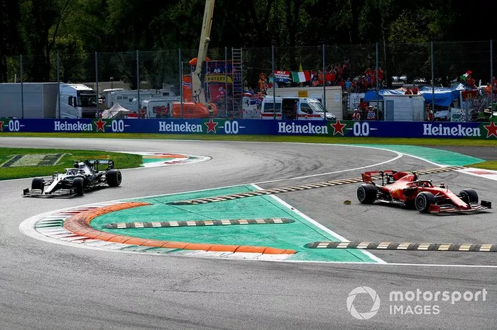 Batalha entre Leclerc e Hamilton