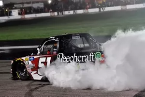 Race Winner Kyle Busch, Kyle Busch Motorsports, Toyota Tundra Cessna