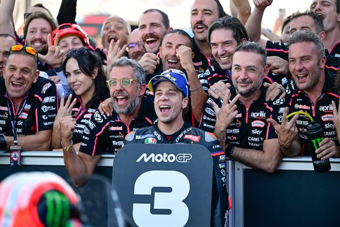 Марко Беццокки, Aprilia Racing