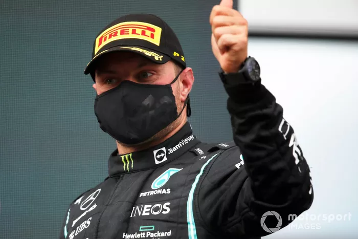 Podio: tercer lugar Valtteri Bottas, Mercedes