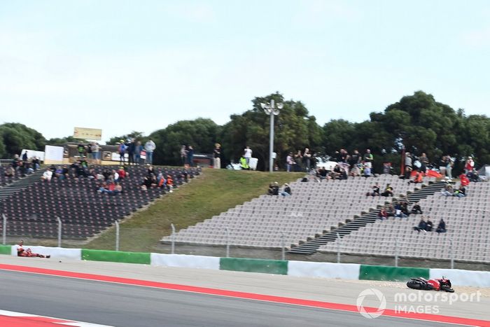 Caída de Pol Espargaró, caída del Tech3 GASGAS Factory Racing