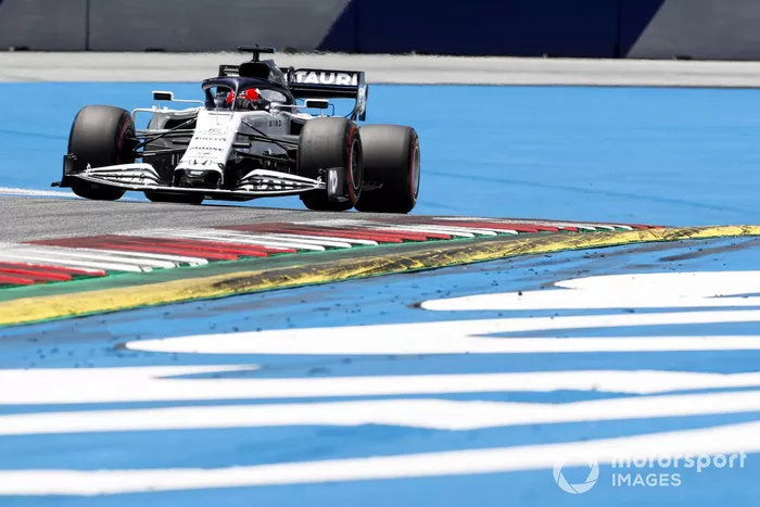 Daniil Kvyat, AlphaTauri AT01