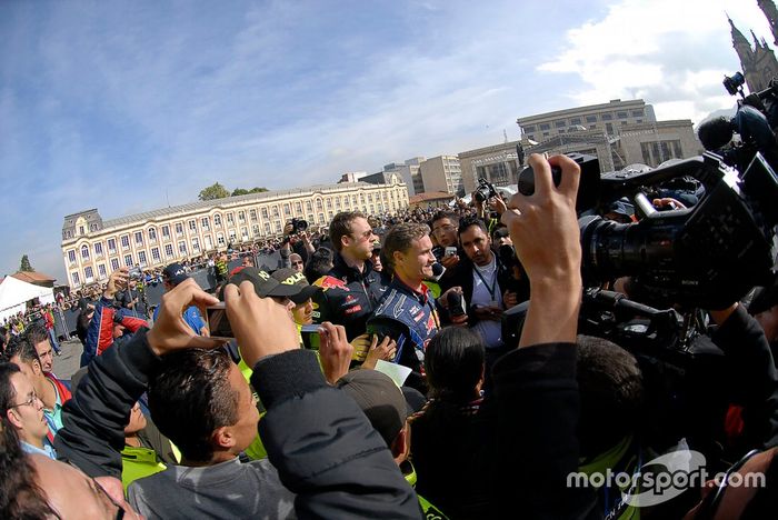 David Coulthard, Red Bull RB1, Circuito Bogotá 