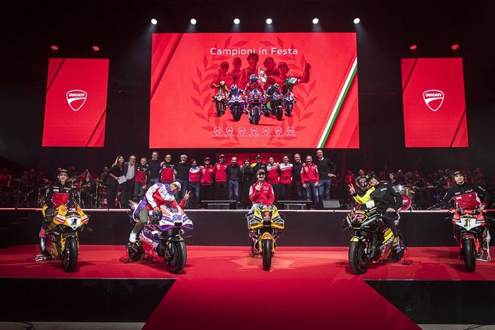 Campeones en celebración