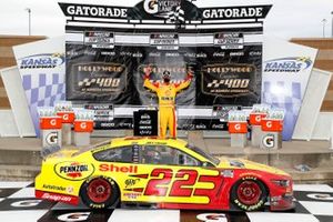 Joey Logano, Team Penske, Ford Mustang Shell Pennzoil