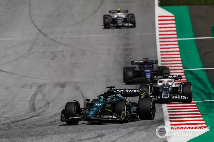 Lance Stroll, Aston Martin AMR22, Pierre Gasly, AlphaTauri AT03, Alex Albon, Williams FW44