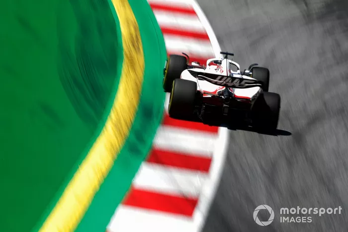 Kevin Magnussen, Haas VF-22
