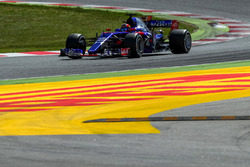 Даниил Квят, Scuderia Toro Rosso STR12