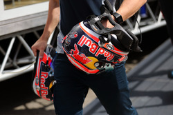 Шлемы Даниила Квята, Scuderia Toro Rosso