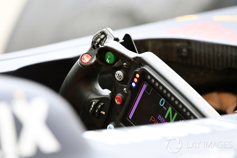 Red Bull Racing RB13 steering wheel detail