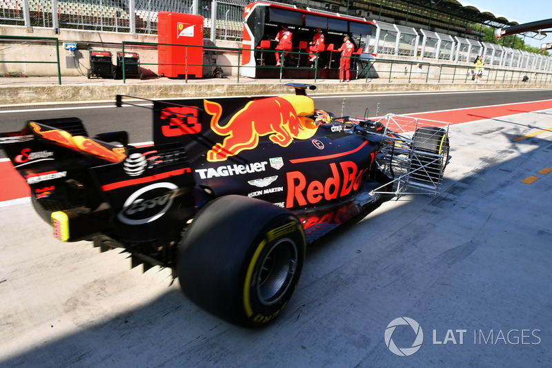 Max Verstappen, Red Bull Racing RB13, aero sensores