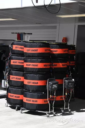Pirelli tyres