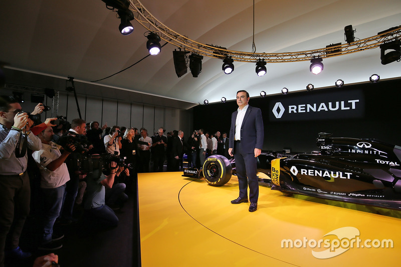 Голова Renault Карлос Гон