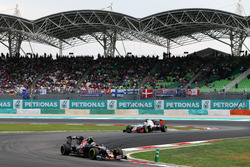 Карлос Сайнс-мол., Scuderia Toro Rosso STR11