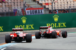 Sebastian Vettel, Ferrari SF16-H precede il compagno di squadra Kimi Raikkonen, Ferrari SF16-H