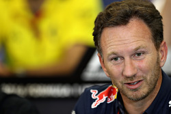 Руководитель Red Bull Racing Кристиан Хорнер