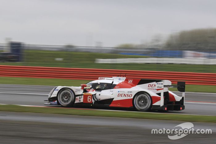 #6 Toyota Racing Toyota TS050 Hybrid: Stéphane Sarrazin, Mike Conway, Kamui Kobayashi