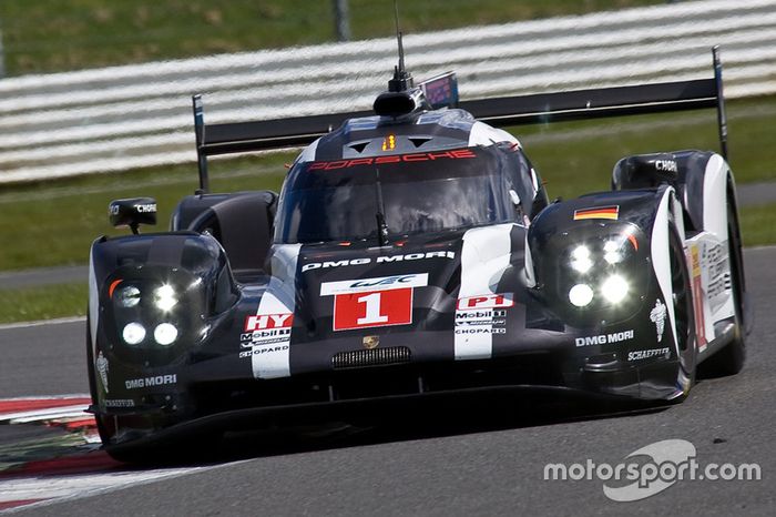 #1 Porsche Team Porsche 919 Hybrid: Timo Bernhard, Mark Webber, Brendon Hartley