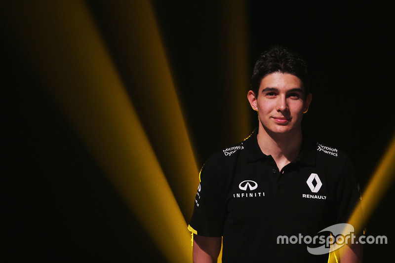 Esteban Ocon, Renault F1 Team tesztversenyző