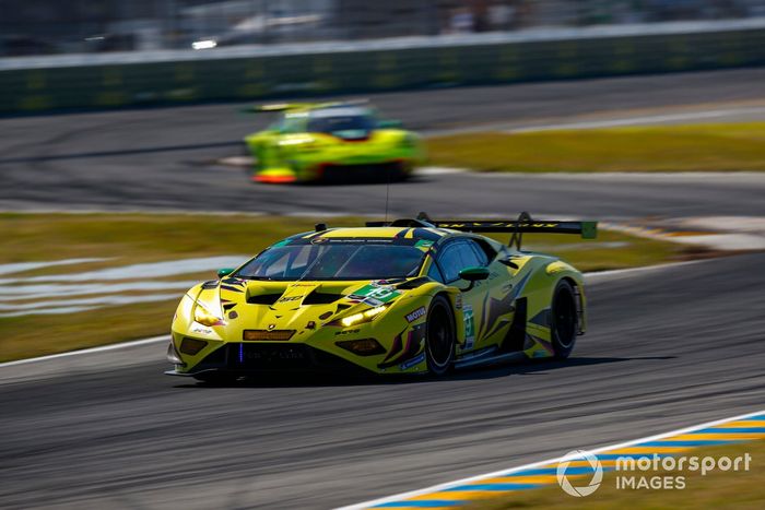 #19 Iron Lynx Lamborghini Huracan GT3 EVO2: Raffaele Giammaria, Franck Perera, Claudio Schiavoni, Rolf Ineichen