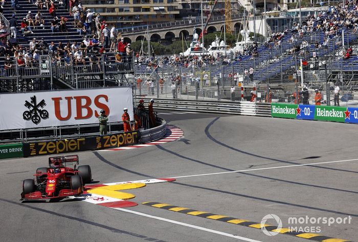 Charles Leclerc, Ferrari SF21