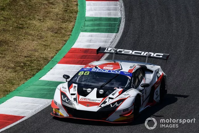 
#88 LP Racing, Lamborghini Huracan GT3 Evo: Pietro Perolini, Angelo Negro, Lorenzo Veglia


