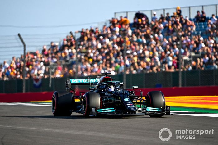 Lewis Hamilton, Mercedes W12