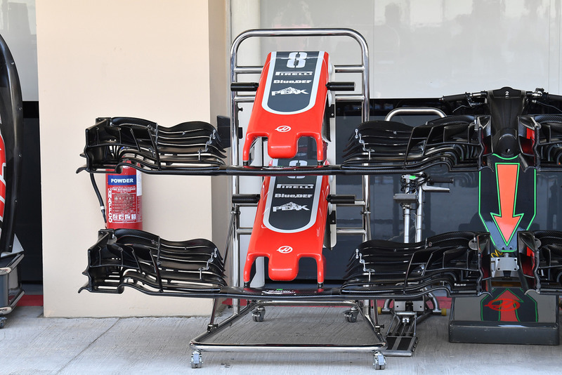 Des nez et ailerons avant de Haas F1 Team VF-18