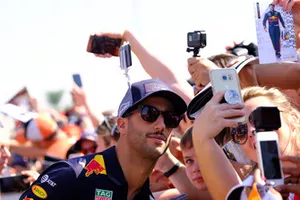 Tifosi di Daniel Ricciardo, Red Bull Racing RB14