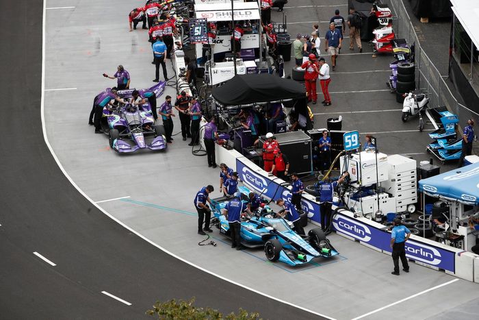 Max Chilton, Carlin Chevrolet