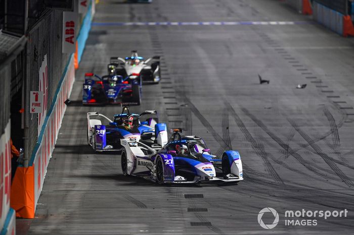 Jake Dennis, BMW i Andretti Motorsport, BMW iFE.21, Maximilian Gunther, BMW i Andretti Motorsport, BMW iFE.21