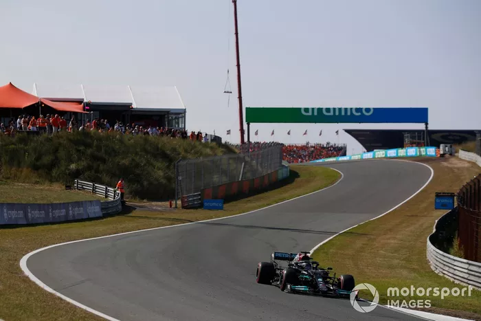 Lewis Hamilton, Mercedes W12