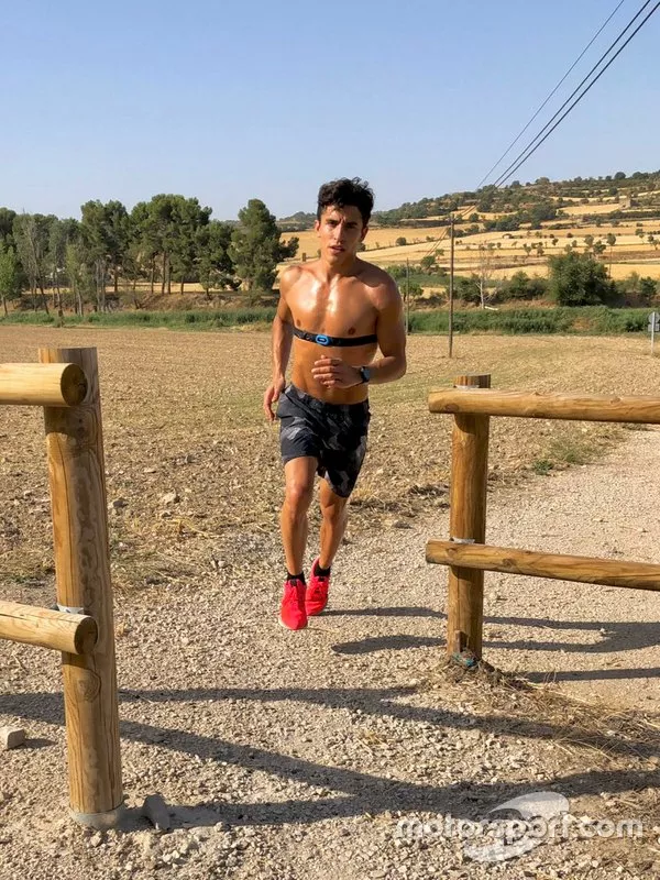 Marc Márquez, entrenando en sus vacaciones