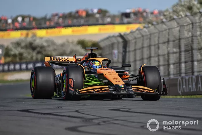 Oscar Piastri, McLaren MCL38