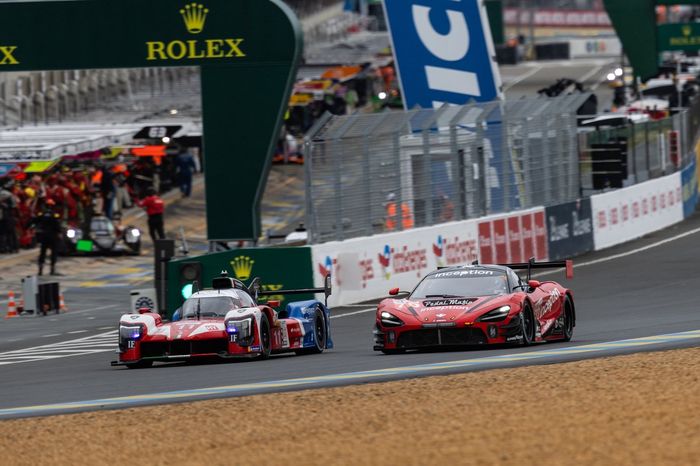  #11 Isotta Fraschini Isotta Fraschini Tipo6-C: Carl Wattana Bennett, Jean-Karl Vernay, Antonio Serravalle, #70 Inception Racing McLaren 720S LMGT3 Evo: Brendan Iribe, Ollie Millroy, Frederik Schandorff