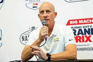 Conferencia de prensa del campeonato de fabricantes de Chevrolet, Dr. Eric Warren