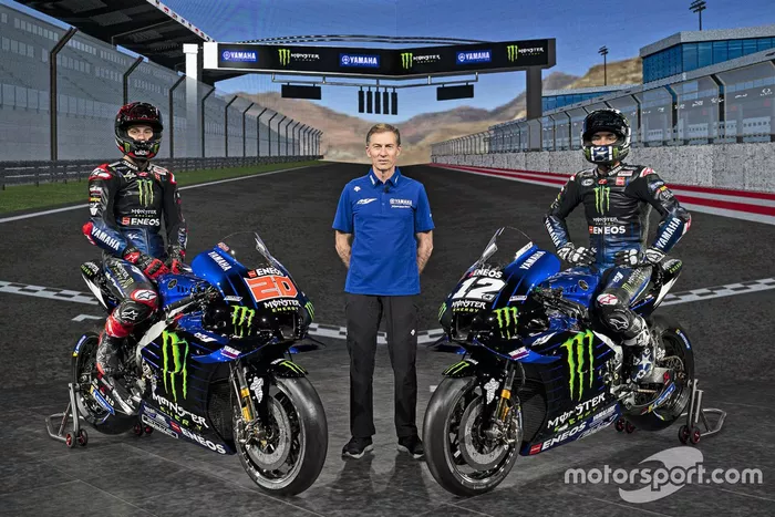 Fabio Quartararo, Yamaha Factory Racing, Lin Jarvis, director general de Yamaha en MotoGP, Maverick Viñales, Yamaha Factory Racing, 