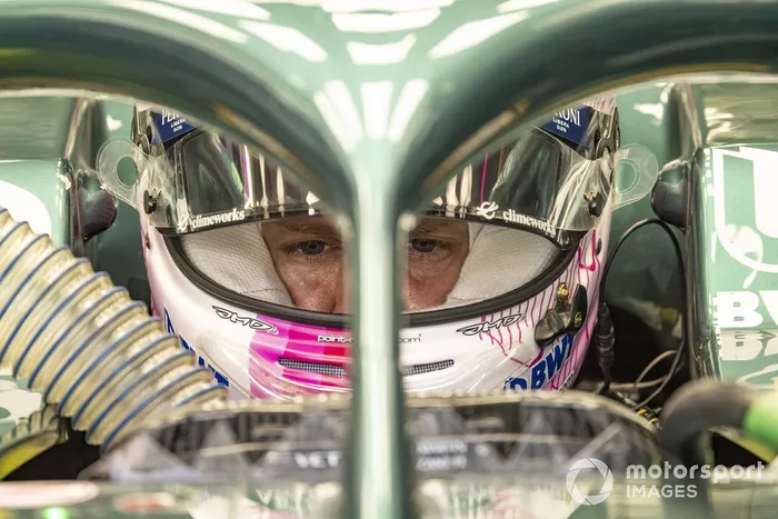 Sebastian Vettel, Aston Martin AMR21 