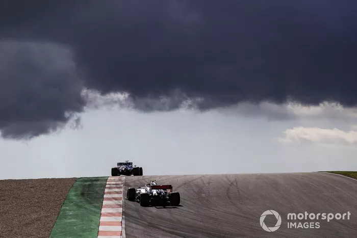 Sergio Pérez, Racing Point RP20, Nicholas Latifi, Williams FW43