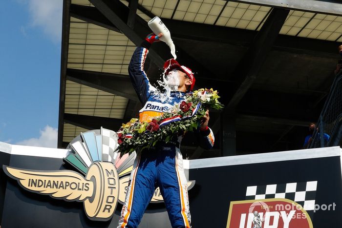 Ganador Indy 500: Takuma Sato, Rahal Letterman Lanigan Racing Honda