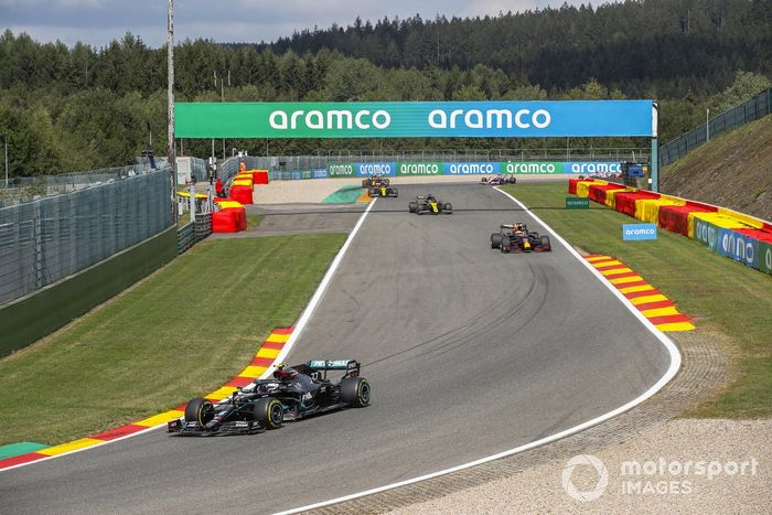 Valtteri Bottas, Mercedes F1 W11, Max Verstappen, Red Bull Racing RB16, Daniel Ricciardo, Renault F1 Team R.S.20, Esteban Ocon, Renault F1 Team R.S.20