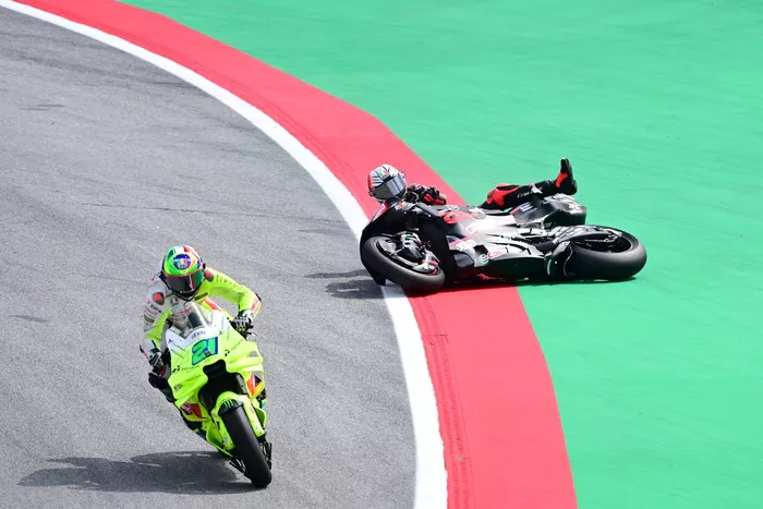 Marco Bezzecchi, Aprilia Racing crash